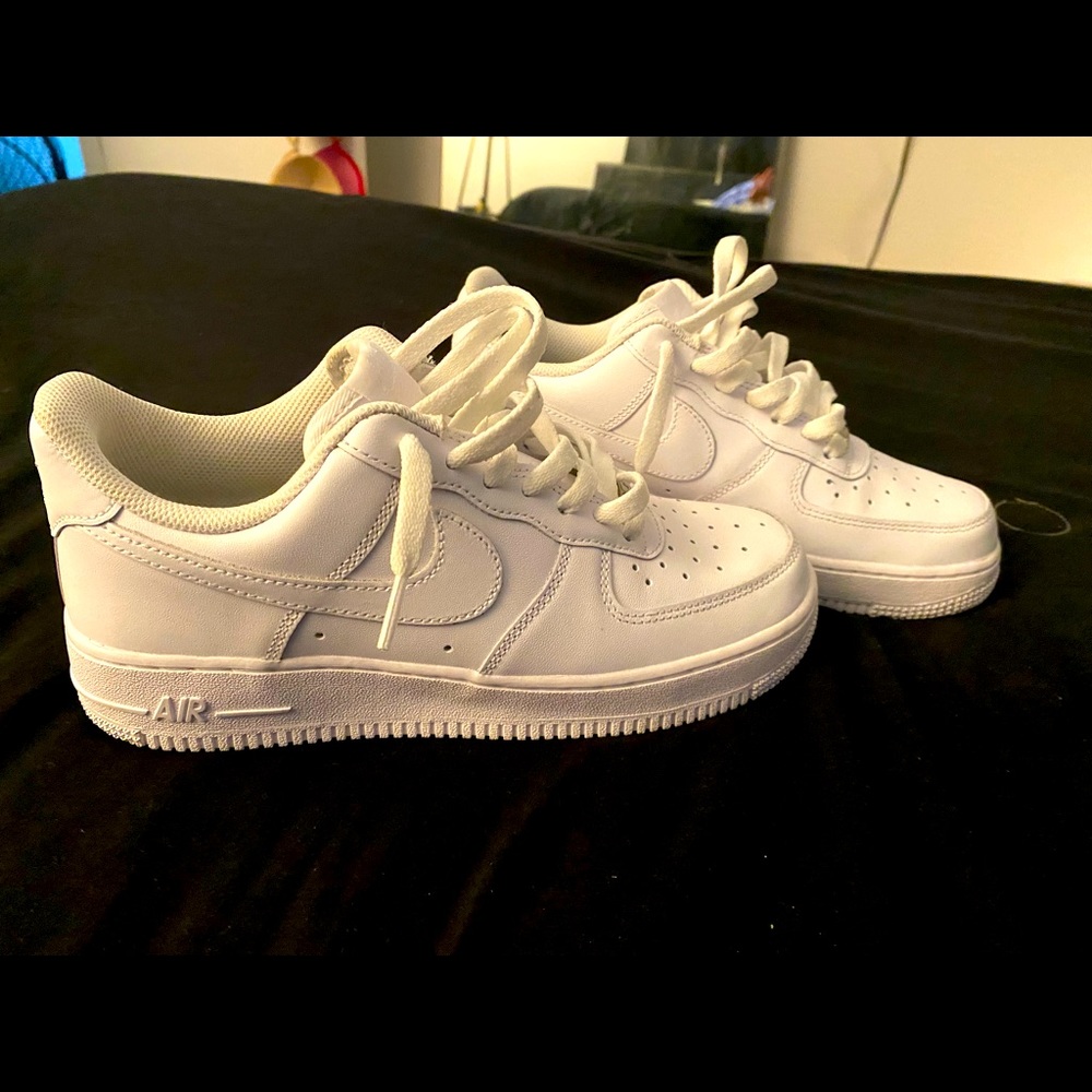Low White Air Force 1